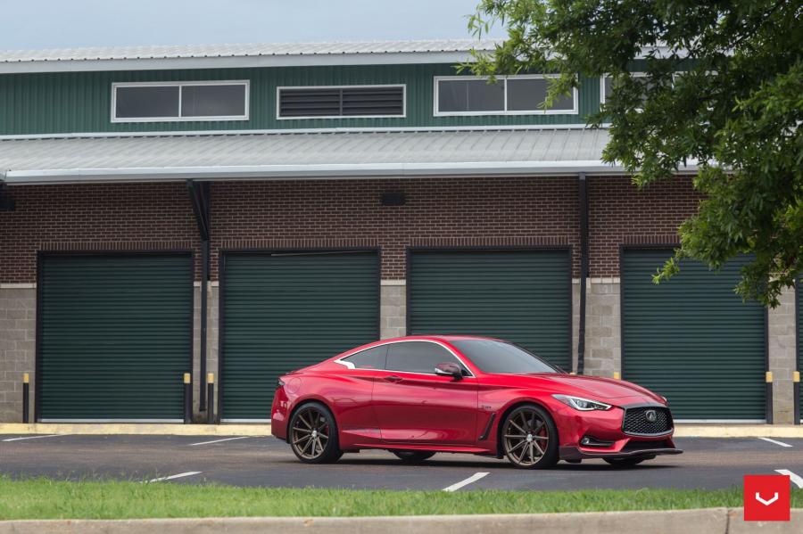  Infiniti Q60 2.0t on Vossen Wheels (VFS10) 2017 года  (фото 10 из 42)